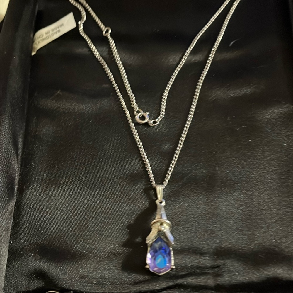 Sarah Coventry necklace